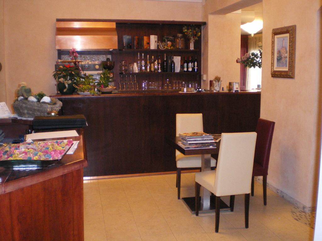 Hotel Oasis Marina di Ravenna Εξωτερικό φωτογραφία